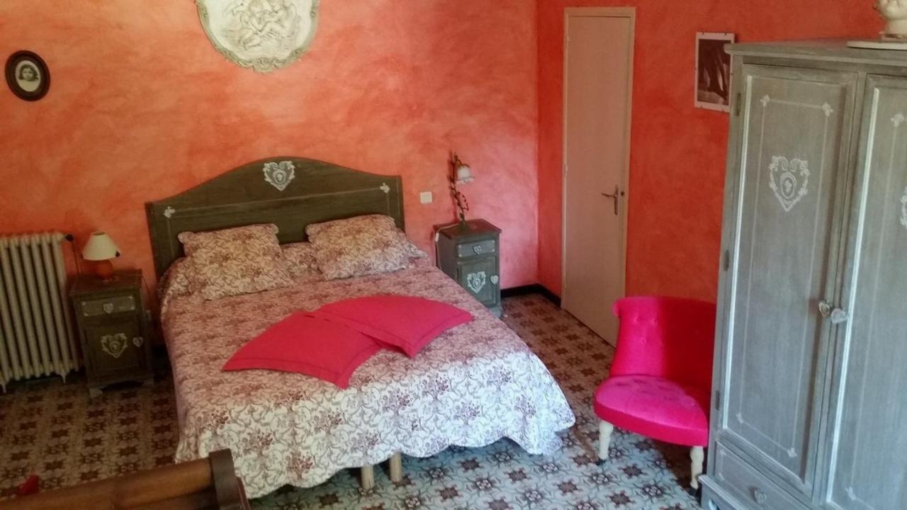 La Maison De Josepha Otel Ferrals-lès-Corbières Dış mekan fotoğraf