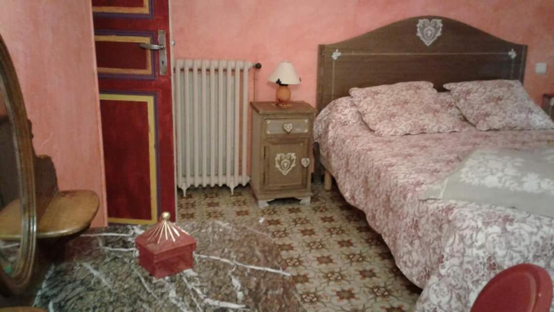 La Maison De Josepha Otel Ferrals-lès-Corbières Dış mekan fotoğraf