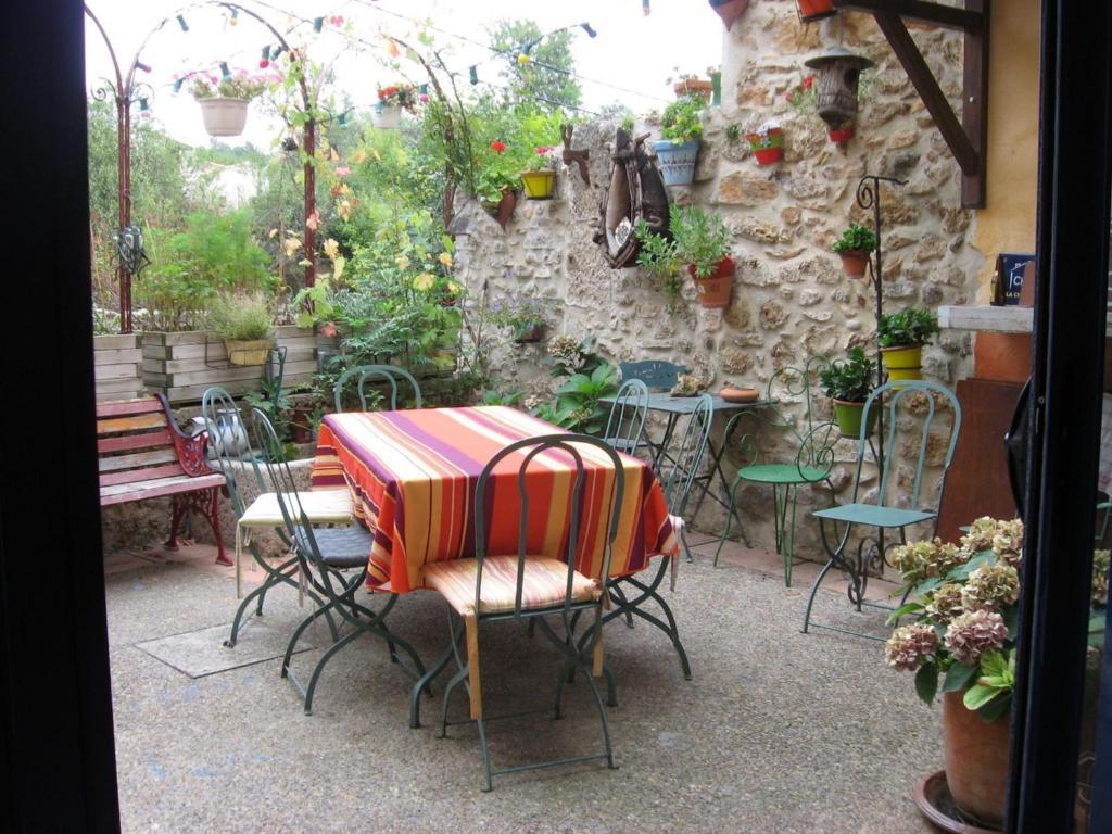 La Maison De Josepha Otel Ferrals-lès-Corbières Dış mekan fotoğraf