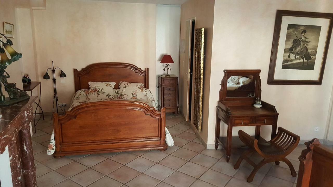 La Maison De Josepha Otel Ferrals-lès-Corbières Dış mekan fotoğraf
