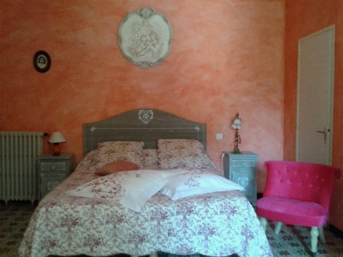 La Maison De Josepha Otel Ferrals-lès-Corbières Dış mekan fotoğraf